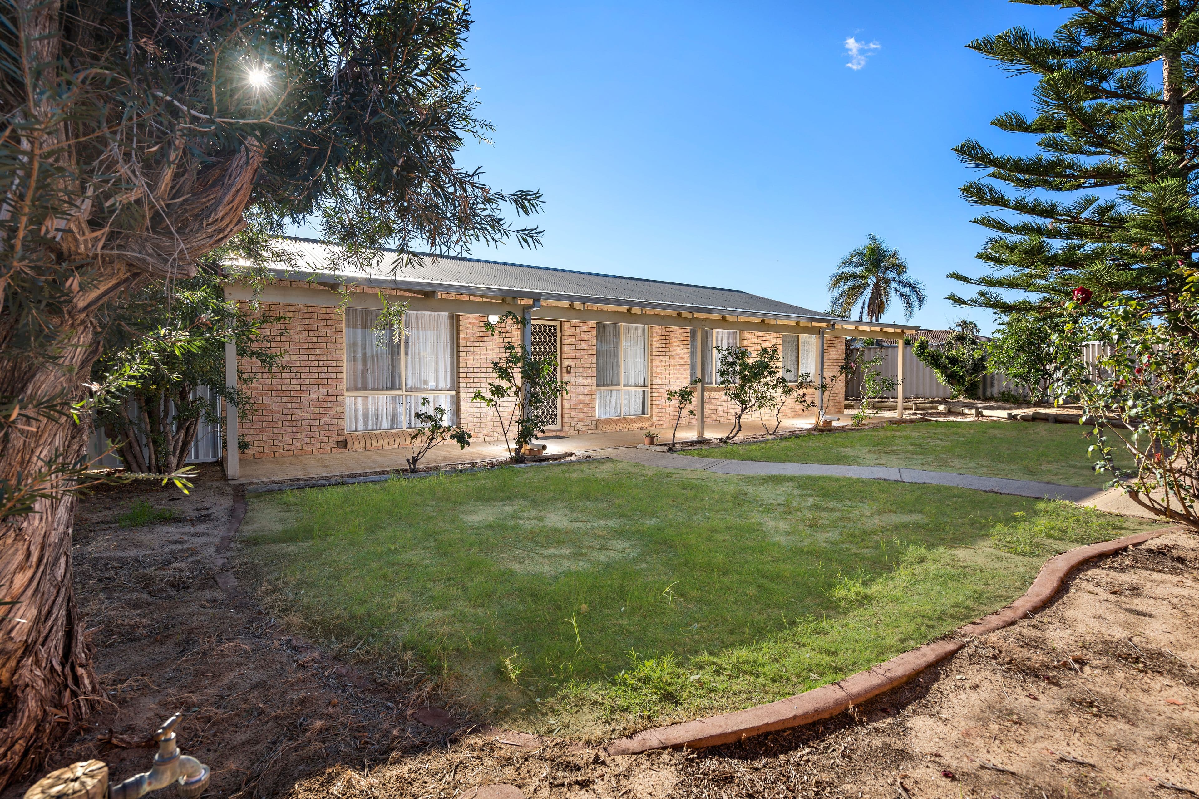 4 Mugana Crescent, Waggrakine WA 6530, Waggrakine - Thumbnail 4