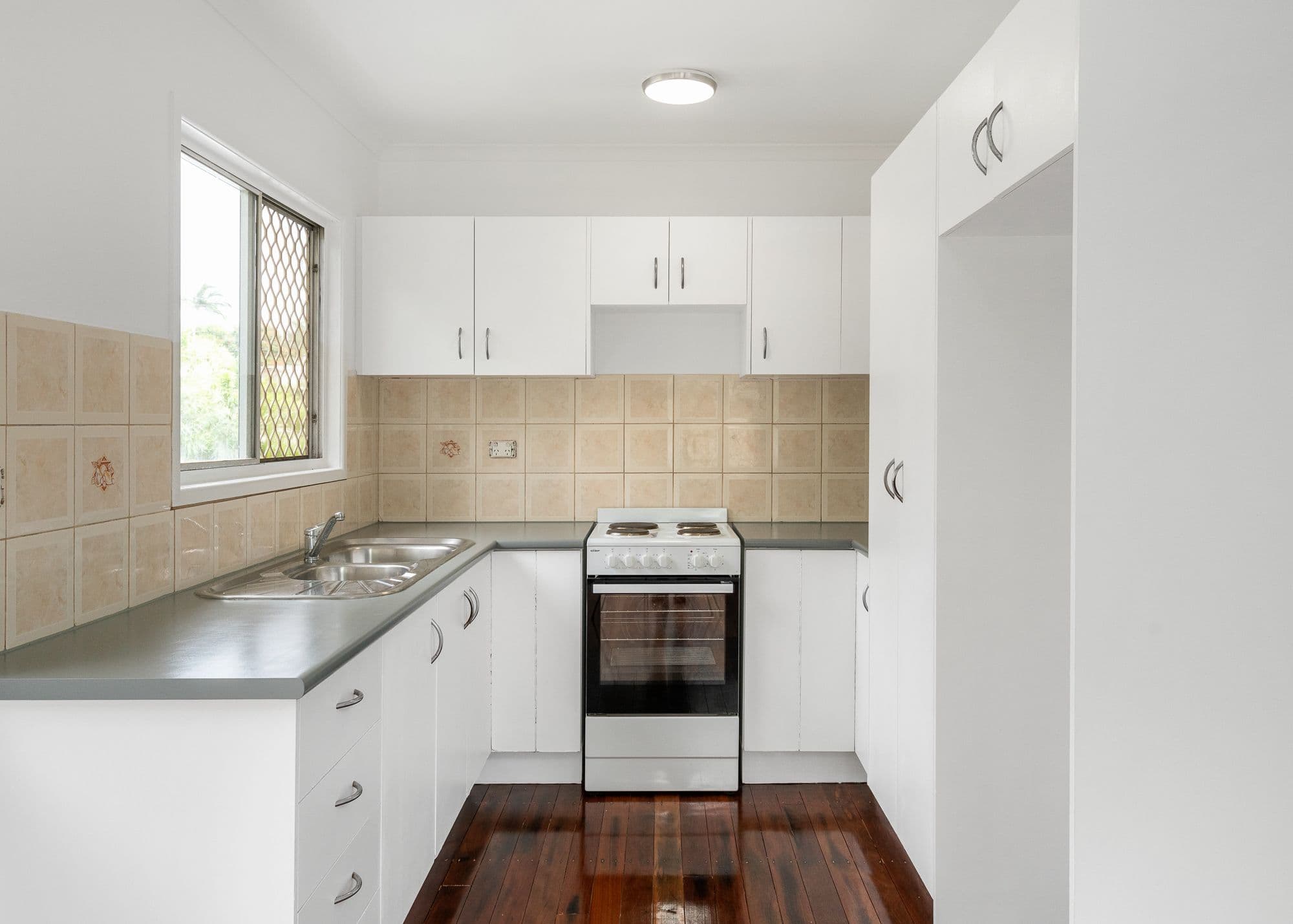 167 Jacaranda Avenue, Kingston QLD 4114, Kingston - Thumbnail 6
