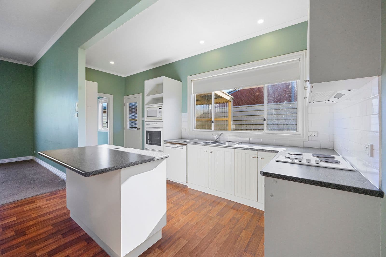 5 Gray Street, Leongatha VIC 3953, Leongatha - Thumbnail 2