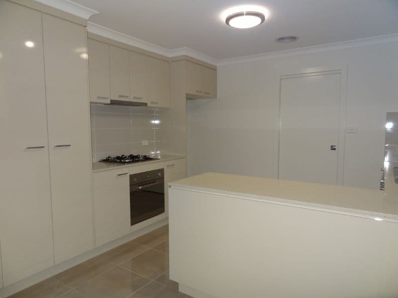 10-12 Mulloon Street, Queanbeyan East NSW 2620, Queanbeyan East - Thumbnail 3