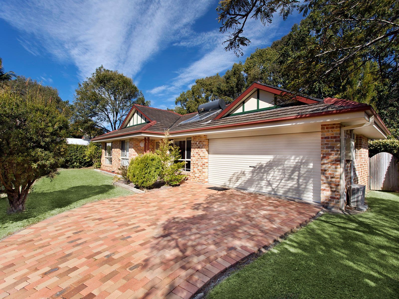 4 Charlotte Court, Coffs Harbour - Image 1