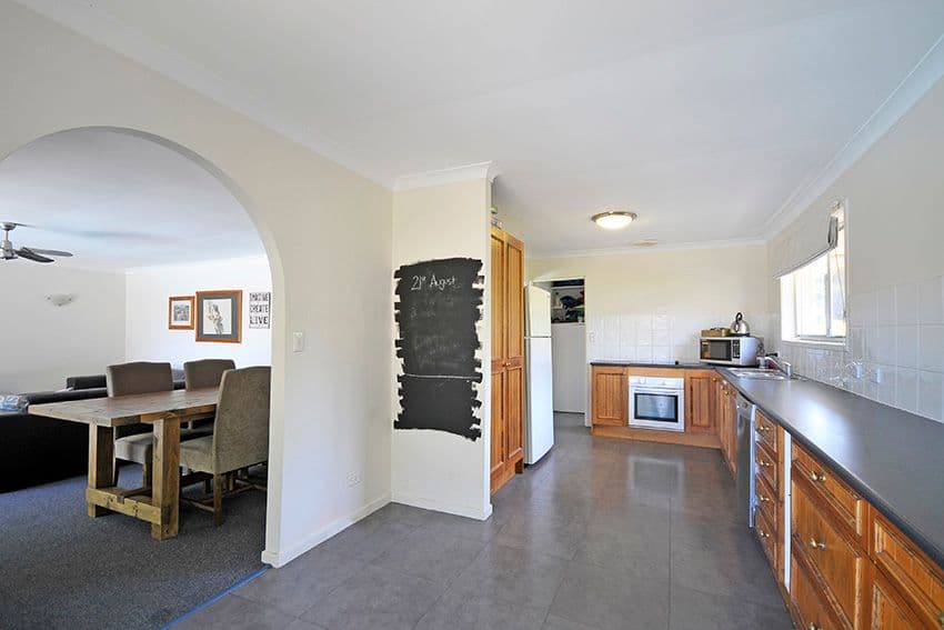 63 Alec Avenue, Mermaid Waters QLD 4218, Mermaid Waters - Thumbnail 3