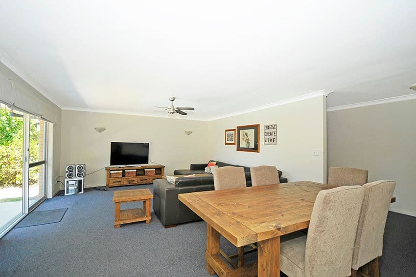 63 Alec Avenue, Mermaid Waters QLD 4218, Mermaid Waters - Thumbnail 4