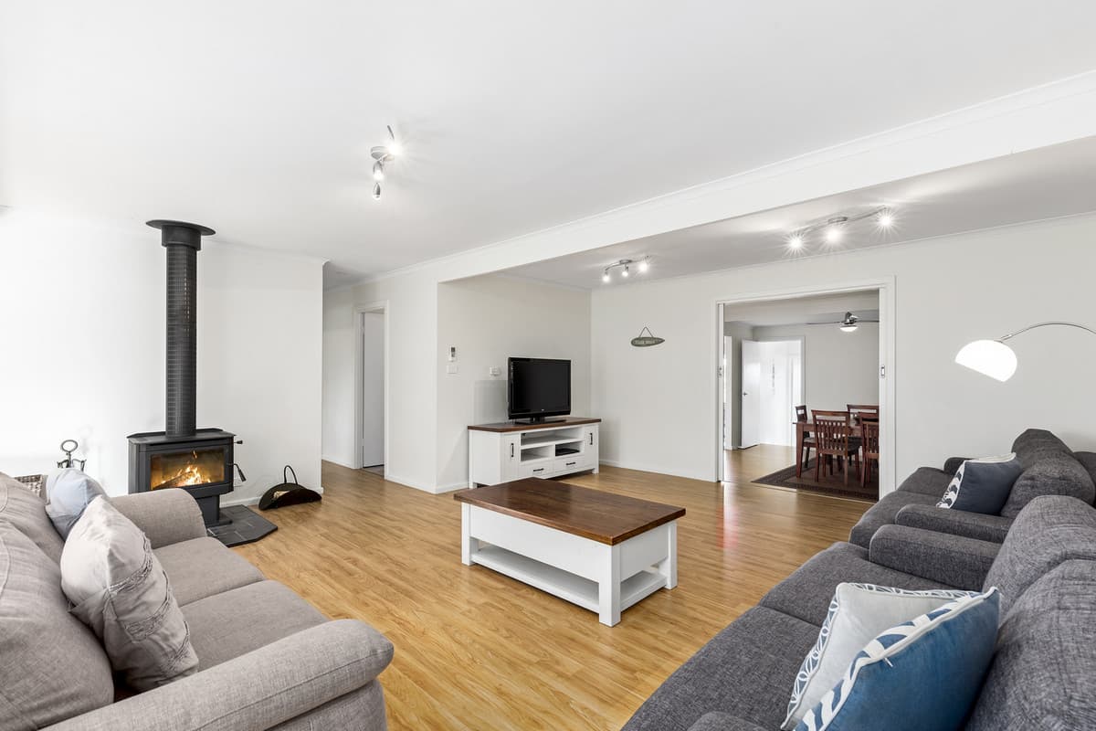 42 Henderson Street, Indented Head VIC 3223, Indented Head - Thumbnail 2