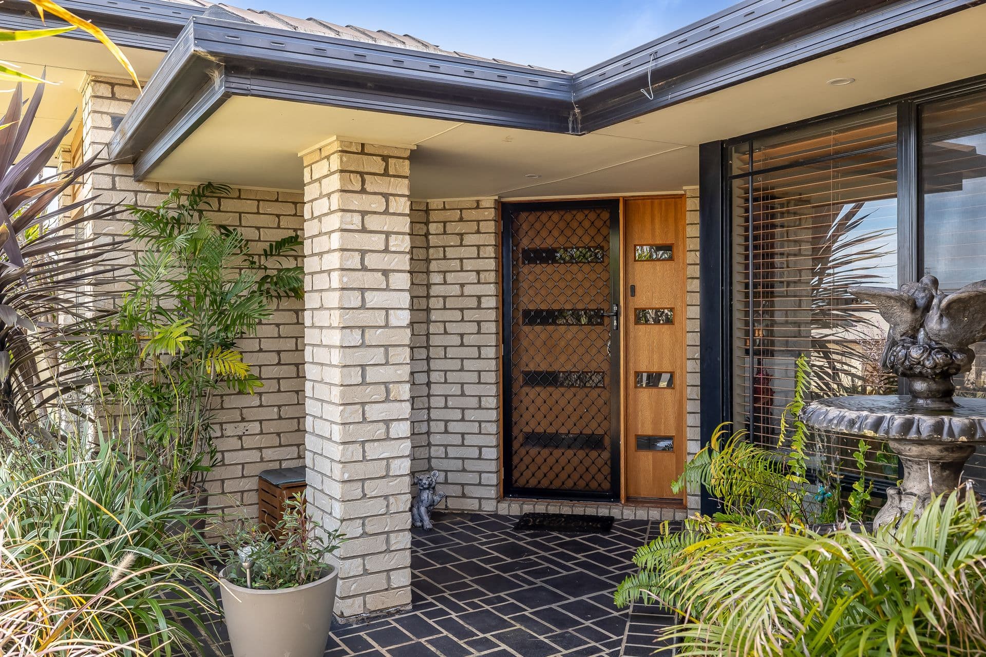 11 Wellington Street, Wyreema QLD 4352, Wyreema - Thumbnail 2
