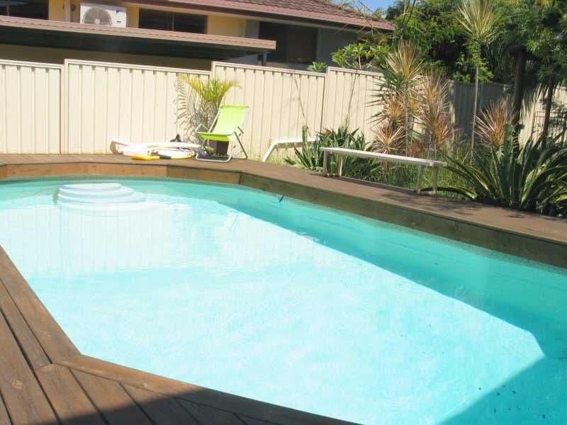8 Murtha Drive, ELANORA QLD 4221, Elanora - Thumbnail 7