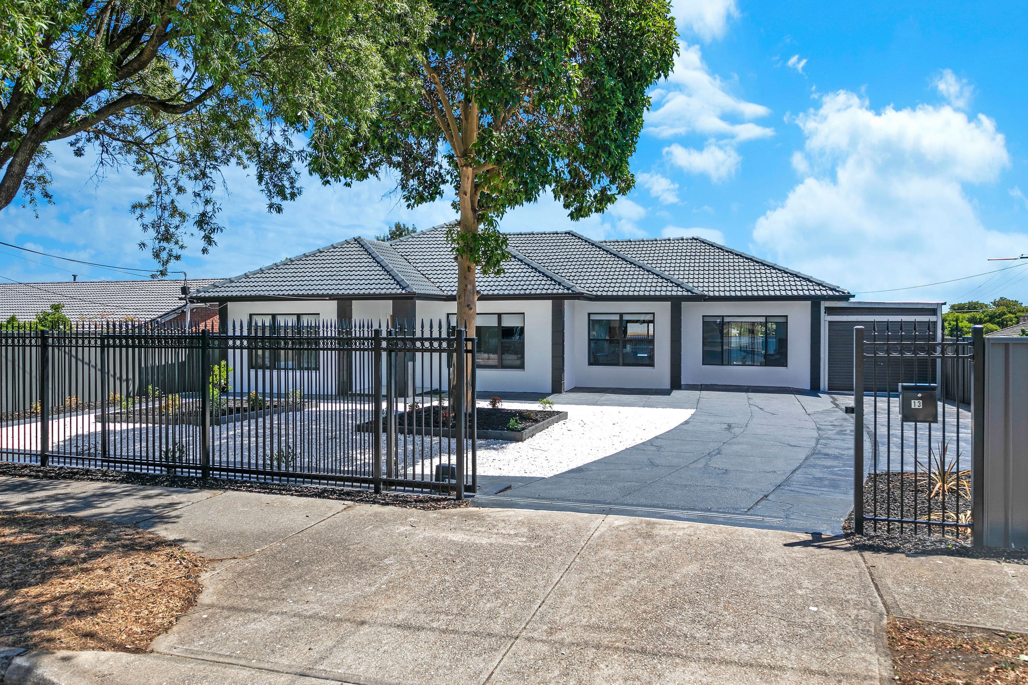 13 Shelley Street, Tea Tree Gully SA 5091, Tea Tree Gully - Thumbnail 2