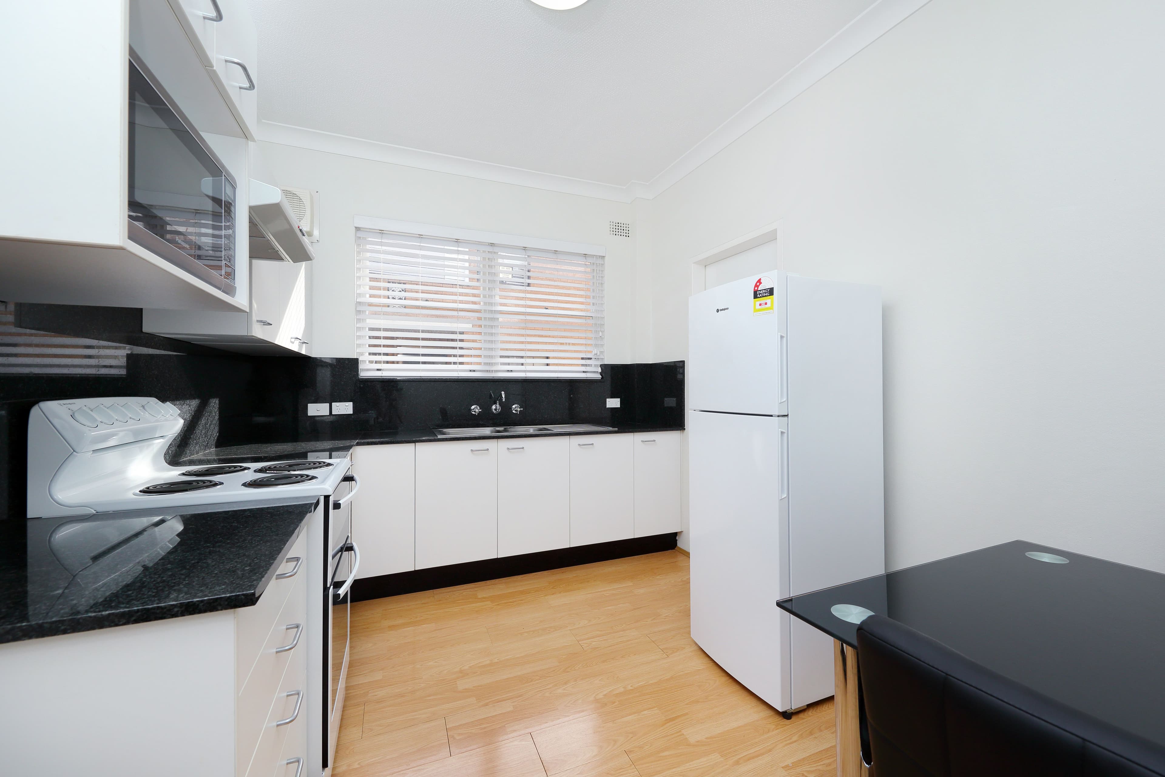 24 Wonoona Parade East, Oatley NSW 2223, Oatley - Thumbnail 3