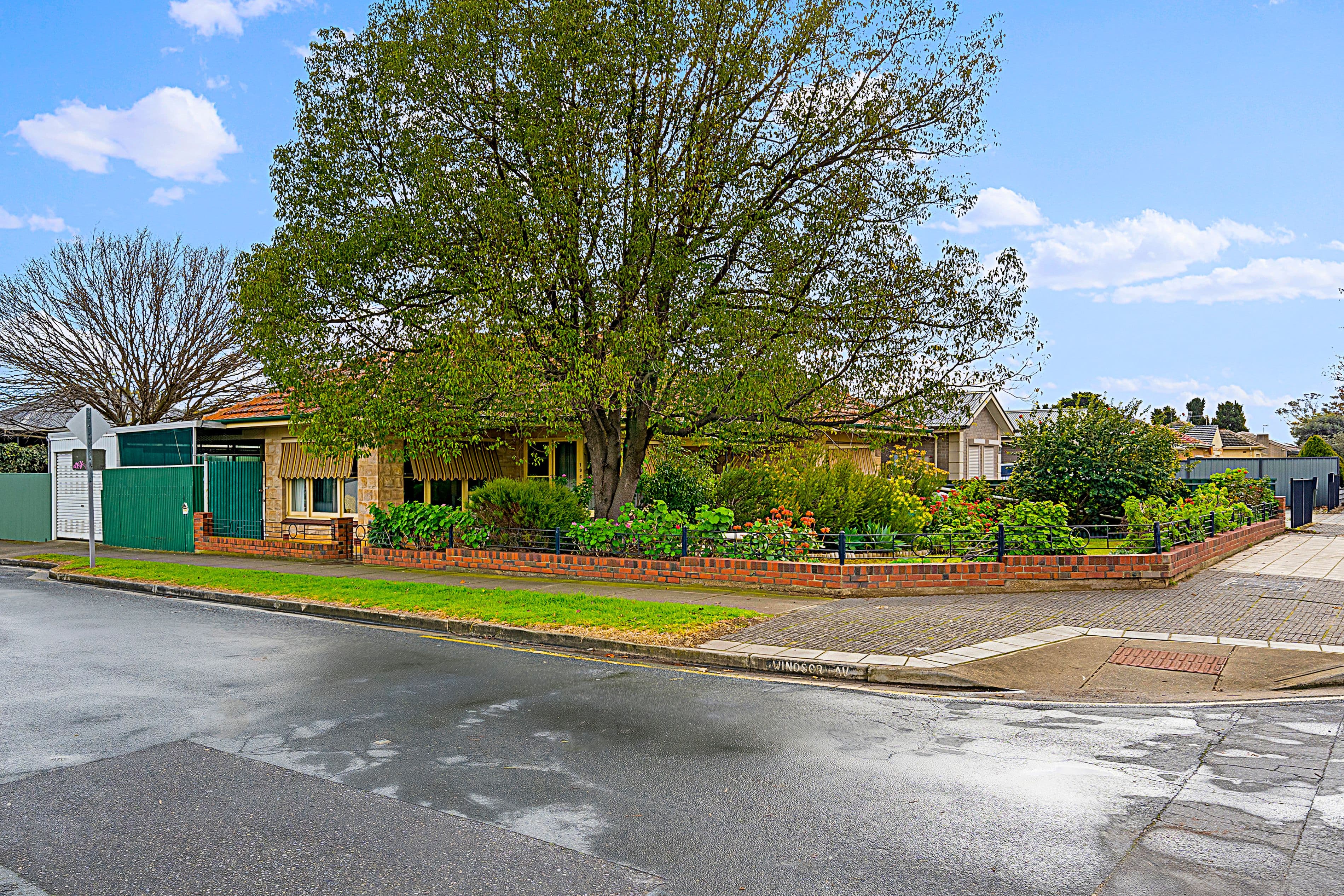 196 Hampstead Road, Clearview SA 5085, Clearview - Thumbnail 2