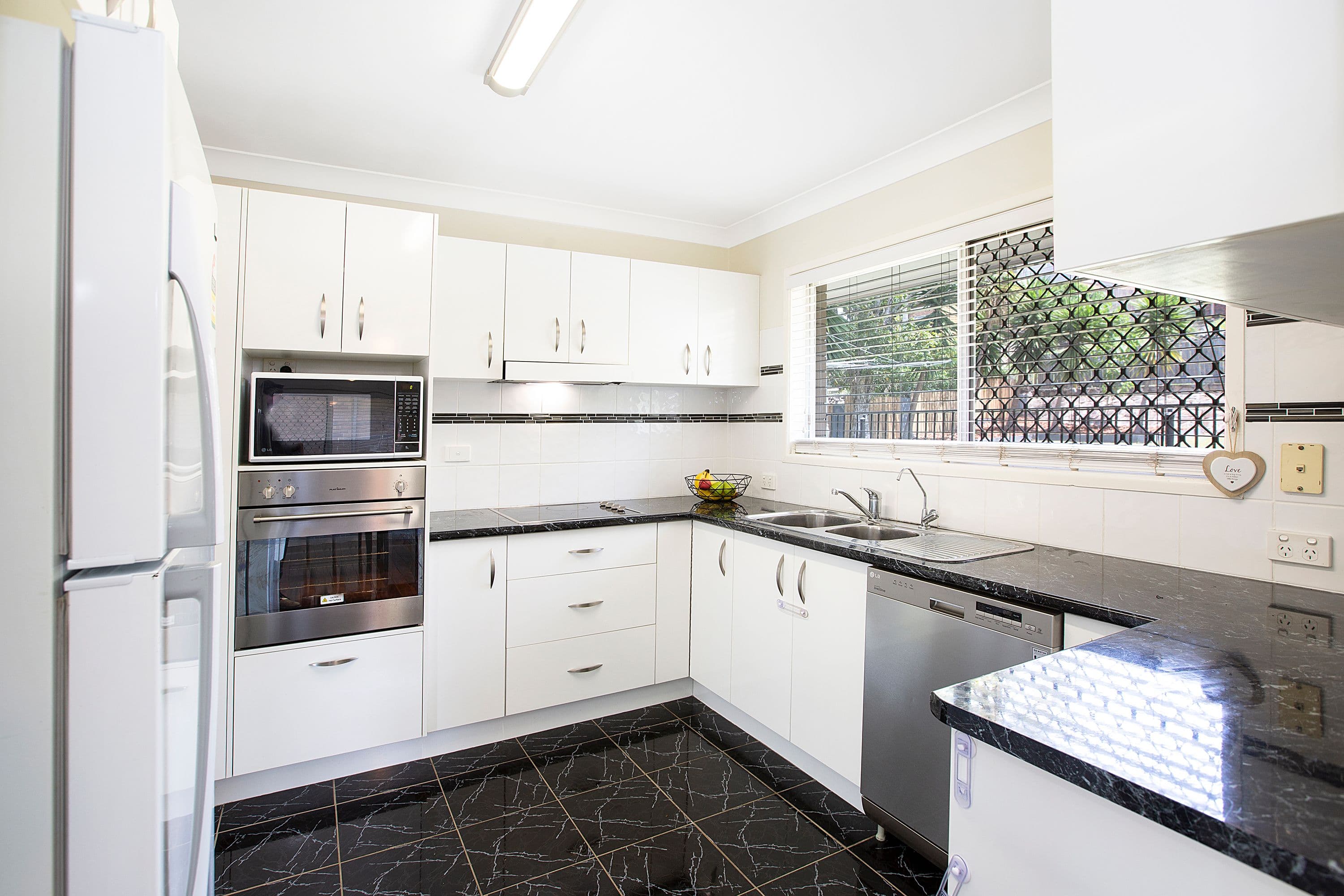 68 Bunya Park Drive, Eatons Hill QLD 4037, Eatons Hill - Thumbnail 4