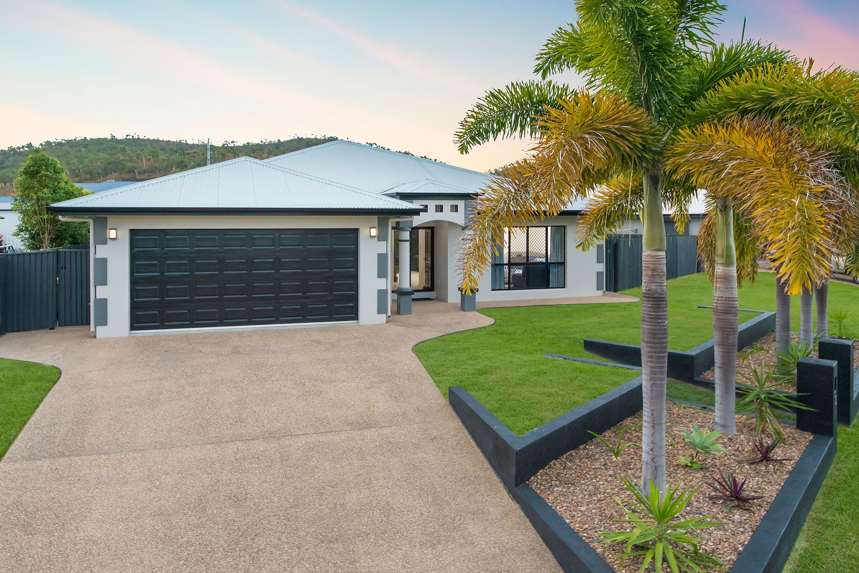 2 Teatree Court, Mount Louisa QLD 4814, Mount Louisa - Image 1
