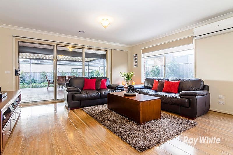 34 Quarters Boulevard, Cranbourne West VIC 3977, Cranbourne West - Thumbnail 7