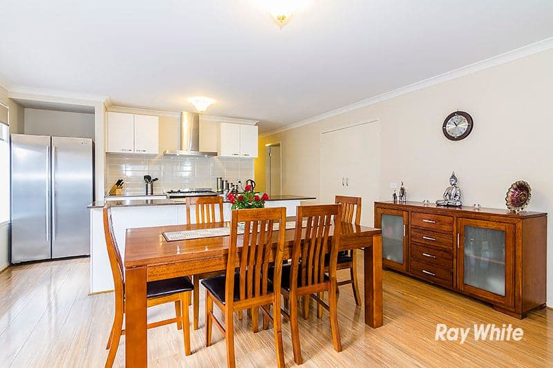 34 Quarters Boulevard, Cranbourne West VIC 3977, Cranbourne West - Thumbnail 8