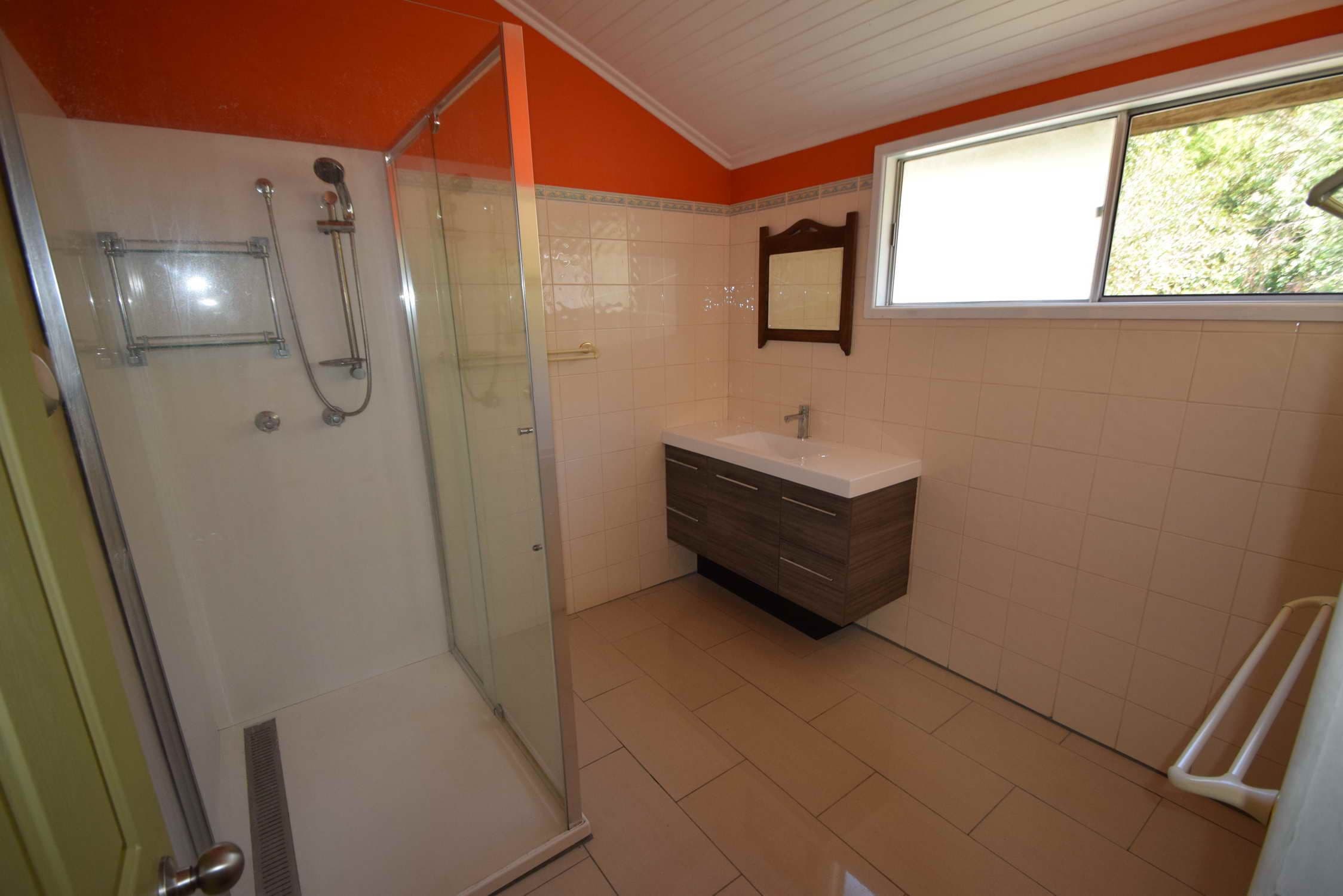 19 Down Street, Esk QLD 4312, Esk - Thumbnail 4