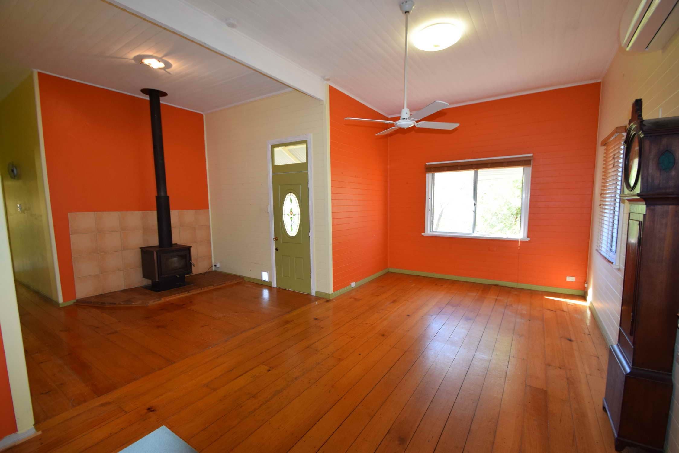 19 Down Street, Esk QLD 4312, Esk - Thumbnail 5