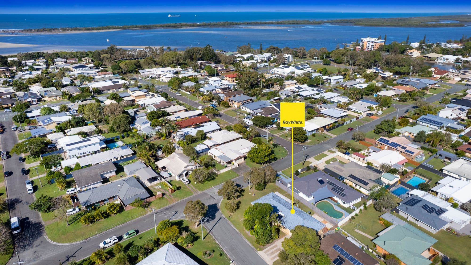 26 Wavell Avenue, Golden Beach QLD 4551, Golden Beach - Thumbnail 2