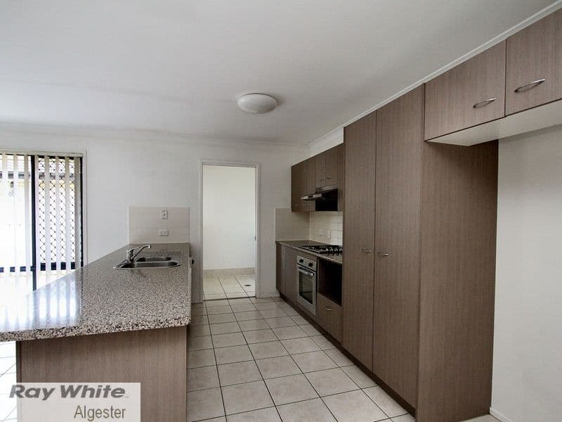 10 Goongarrie Crescent, PARKINSON QLD 4115, Parkinson - Thumbnail 2