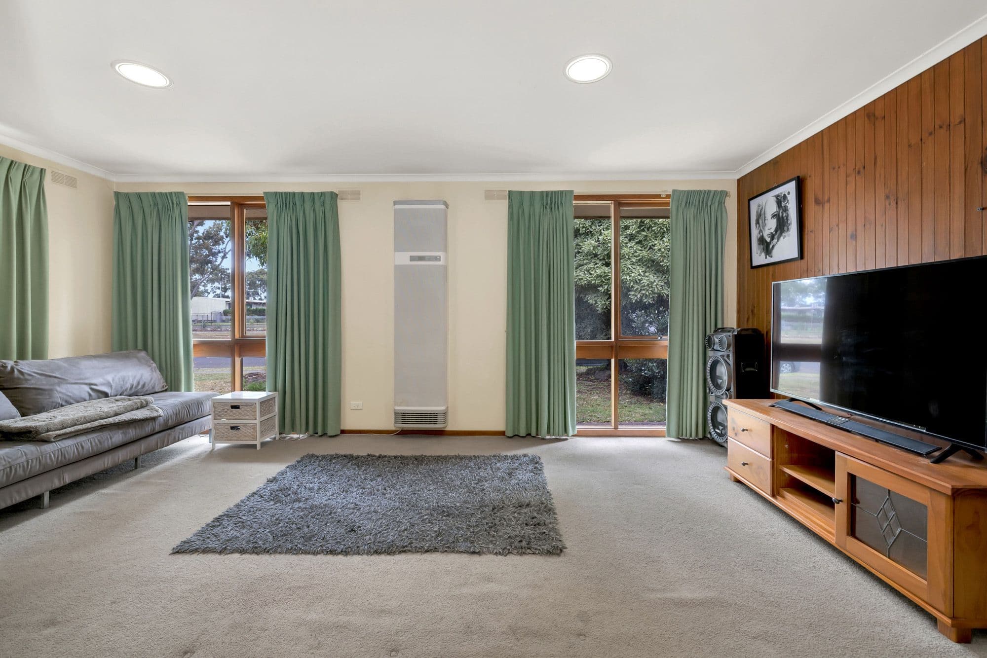 12 Walls Road, Werribee VIC 3030, Werribee - Thumbnail 3