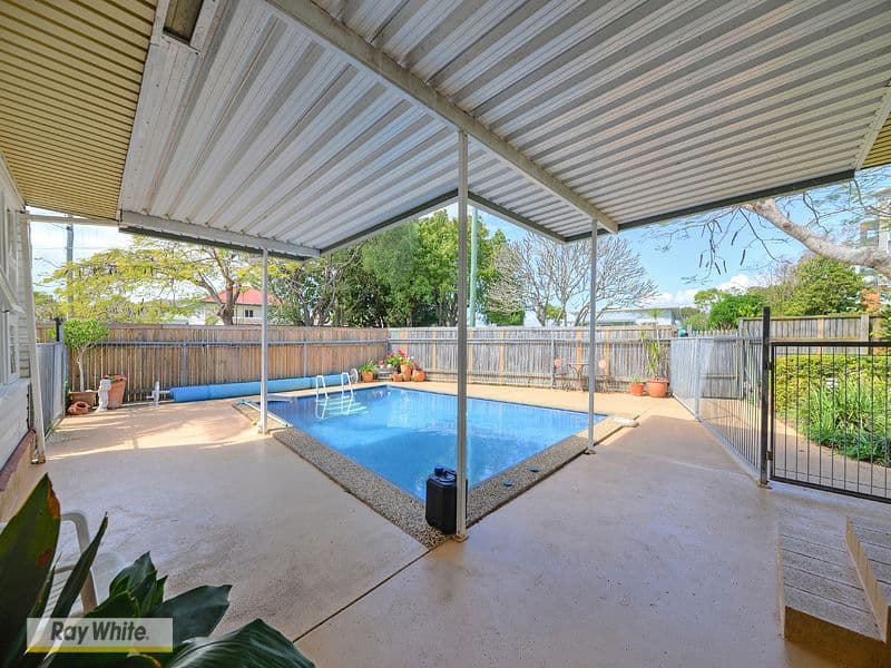 23 Lane Street, CLONTARF QLD 4019, Clontarf - Thumbnail 2