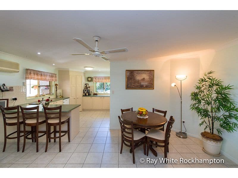 17 Ridgedale Avenue, Norman Gardens QLD 4701, Norman Gardens - Thumbnail 4