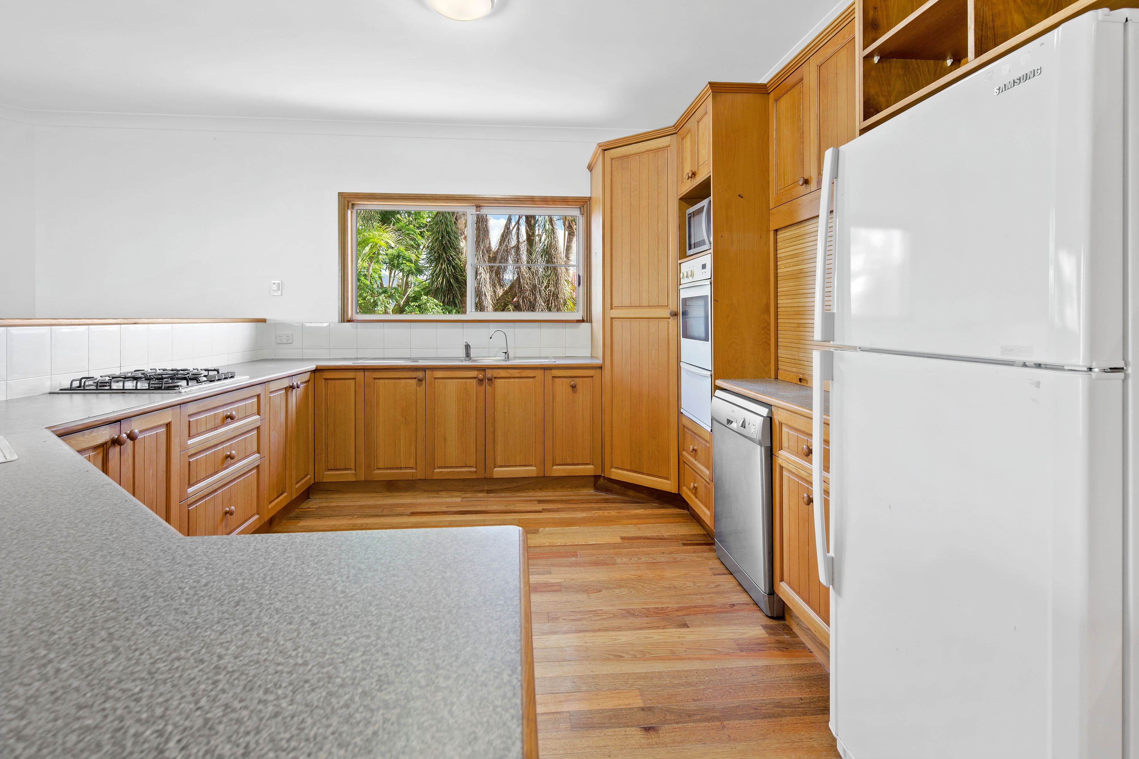 12 Panoramic Court, Cannonvale QLD 4802, Cannonvale - Thumbnail 4