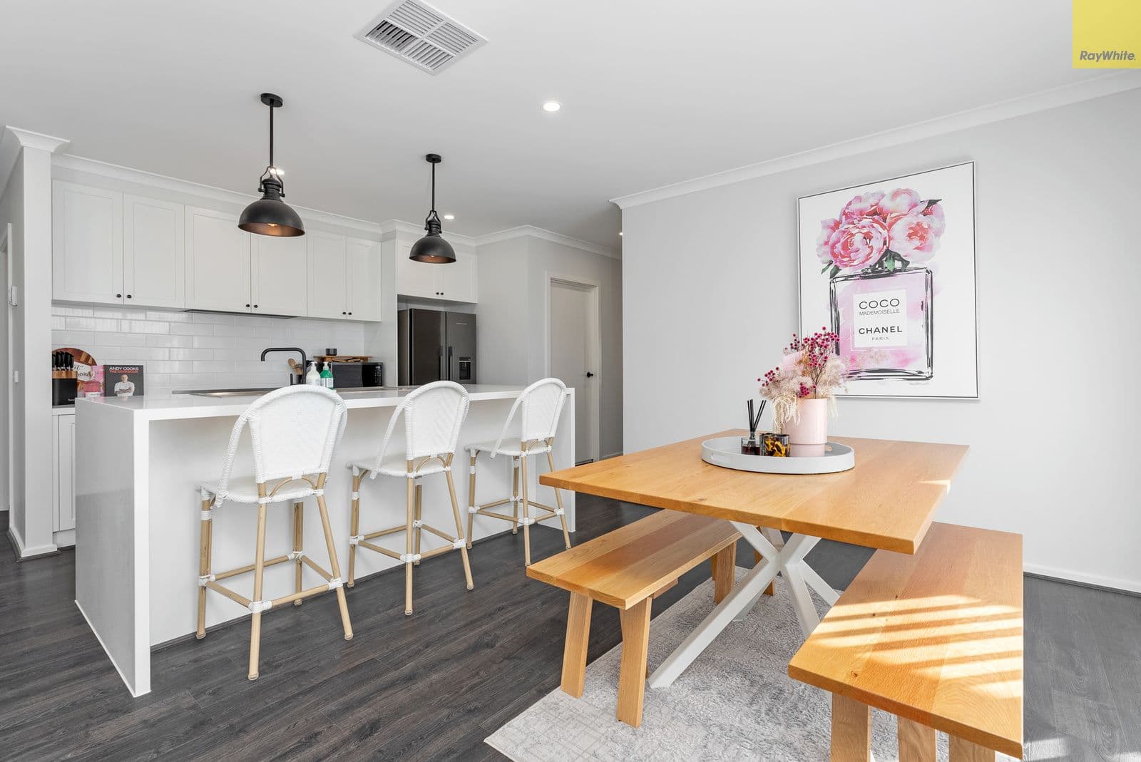 27 Simmons Drive, Bacchus Marsh VIC 3340, Bacchus Marsh - Thumbnail 5