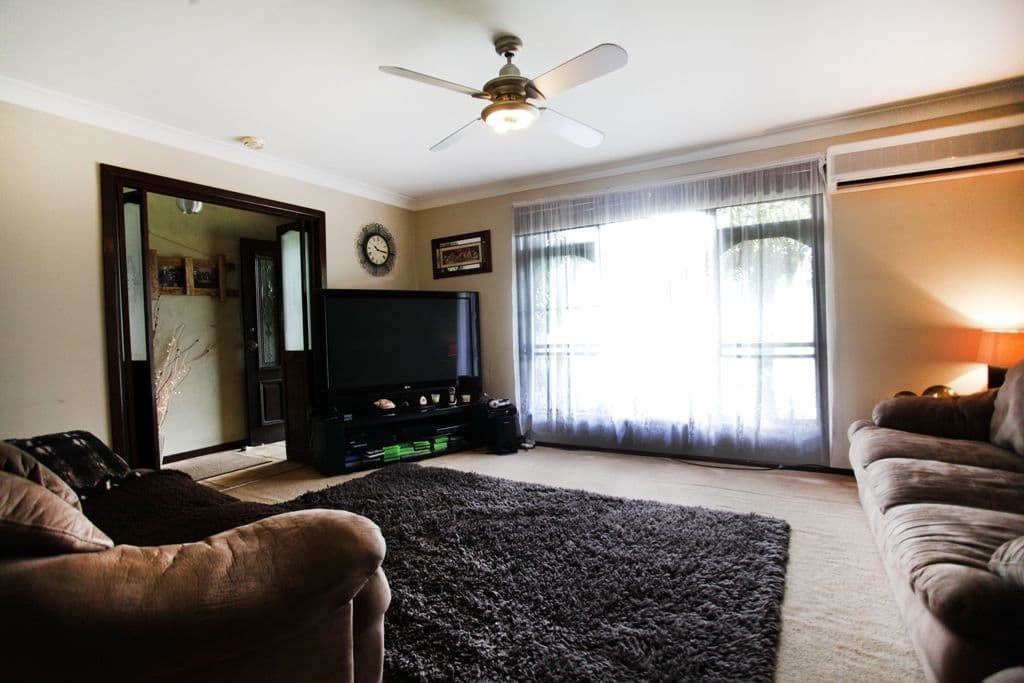 11 Gumleaf Row, WERRINGTON DOWNS NSW 2747, Werrington Downs - Thumbnail 4