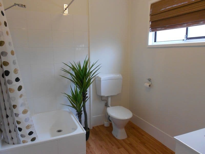 62 Browns Dip Road, ENOGGERA QLD 4051, Enoggera - Thumbnail 4