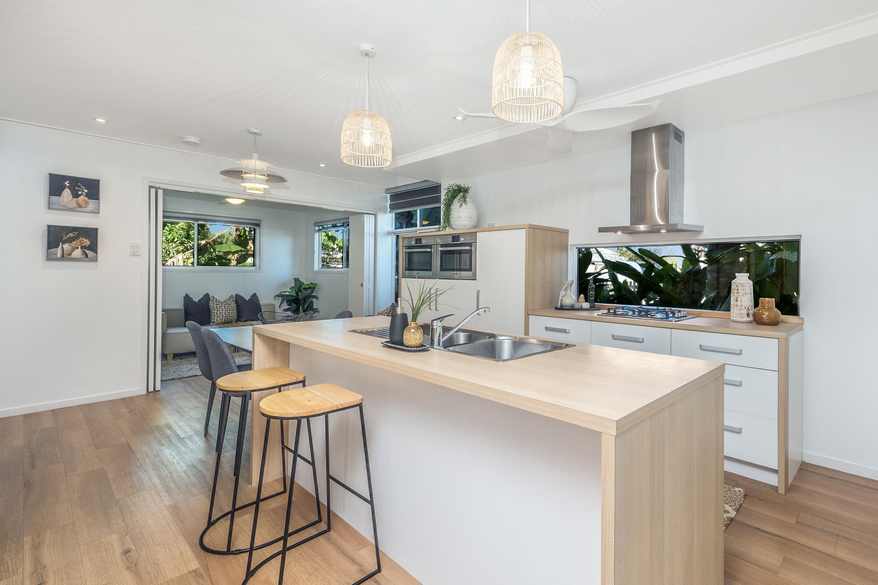 19 Shaw Street, West End QLD 4810, West End - Thumbnail 3