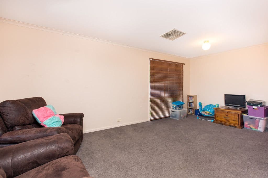 11 Taminga Court, Mildura VIC 3500, Mildura - Thumbnail 4