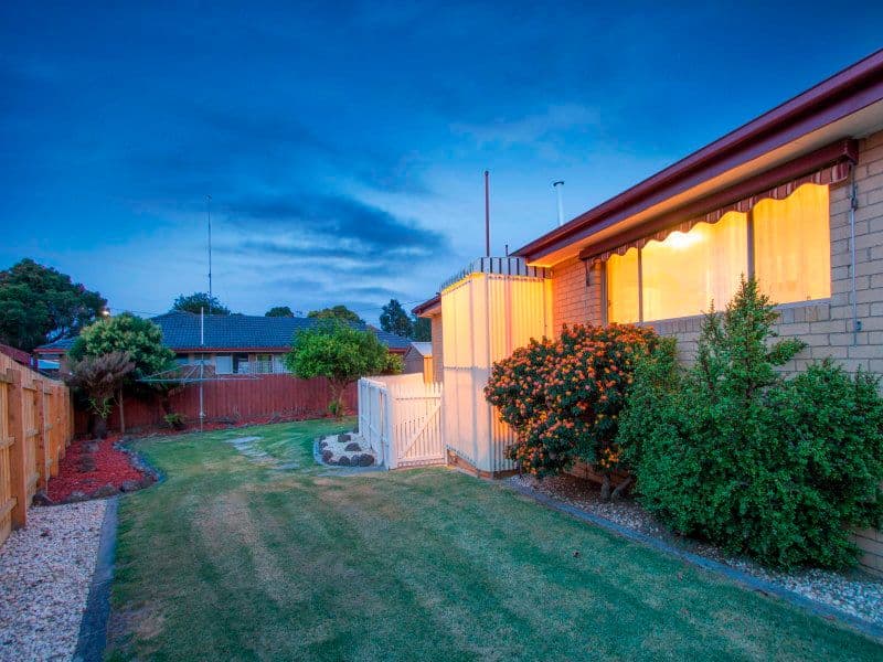 13 Kashmir Crescent, FRANKSTON VIC 3199, Frankston - Thumbnail 7
