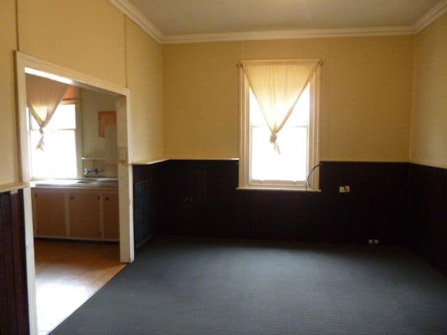 2 Hambley Street, MOUNT BARKER WA 6324, Mount Barker - Thumbnail 4