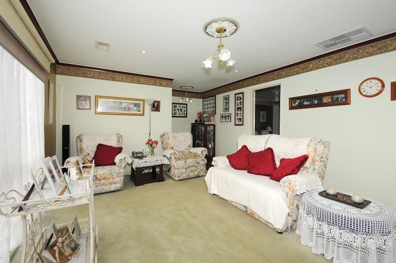 18 Dorchester Crescent, Carrum Downs VIC 3201, Carrum Downs - Thumbnail 4