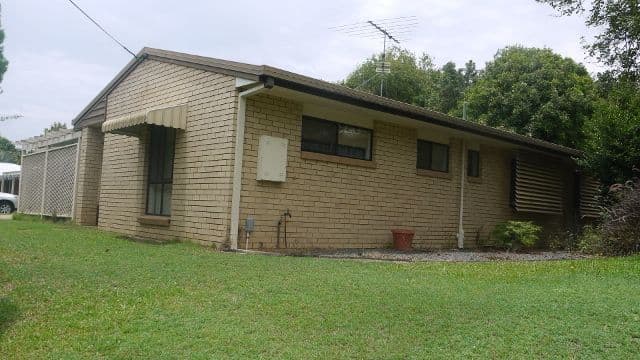 25 Mellumview Drive, Beerwah QLD 4519, Beerwah - Thumbnail 2