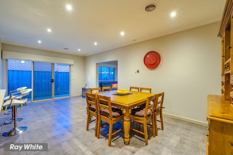 14 Fantail Crescent, Williams Landing VIC 3027, Williams Landing - Thumbnail 8