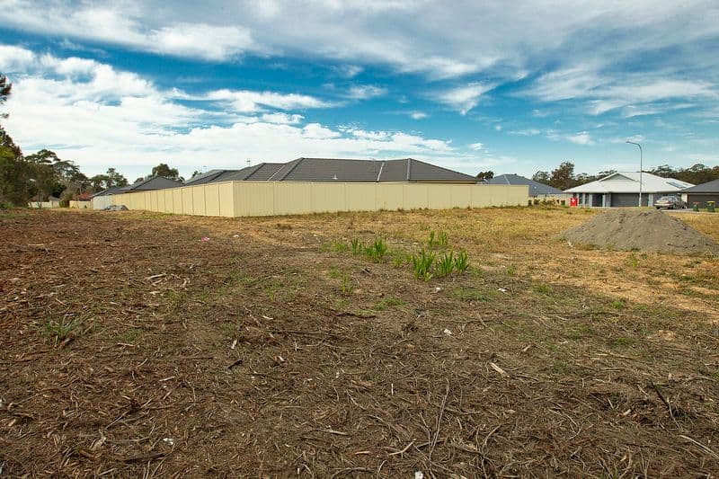 8 Zieria Avenue, NORTH NOWRA NSW 2541, North Nowra - Thumbnail 6