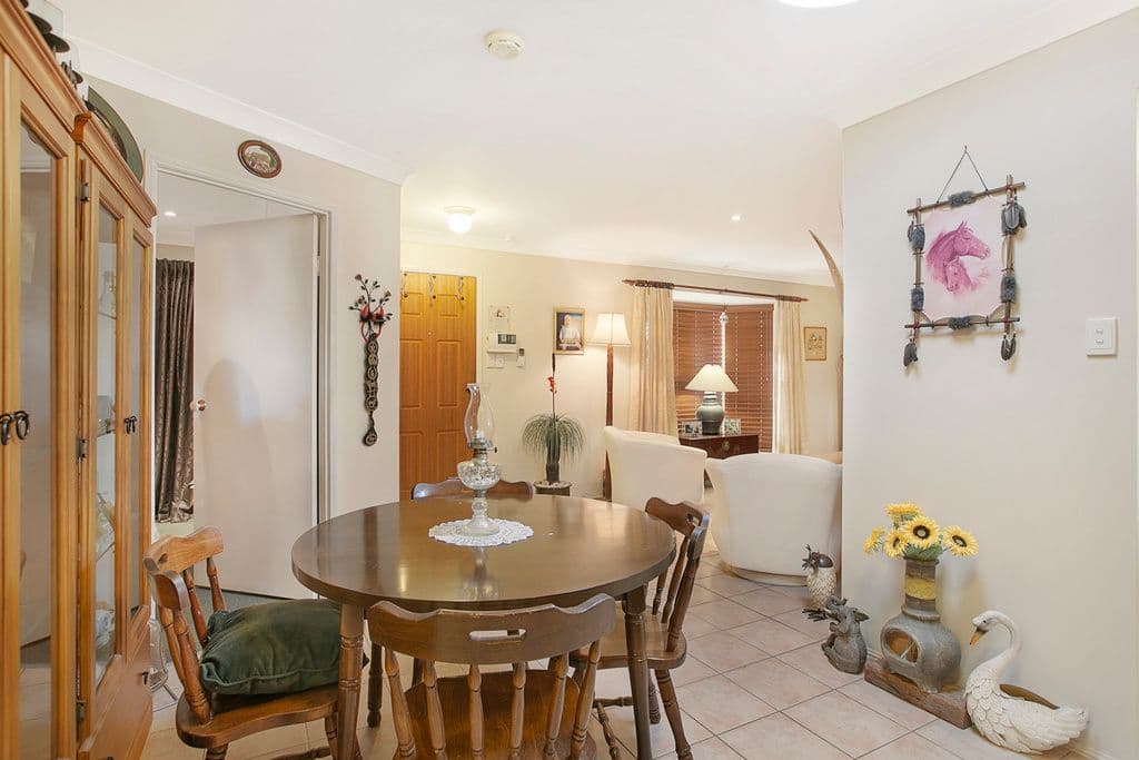 9 Babamande Street, Redland Bay QLD 4165, Redland Bay - Thumbnail 3