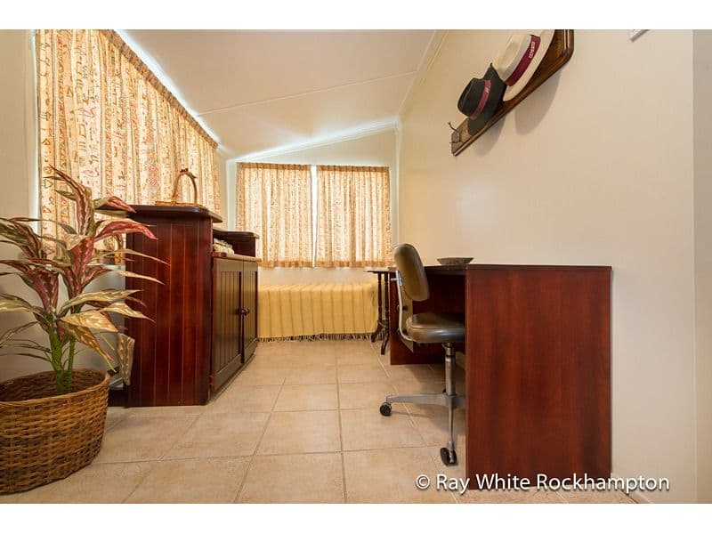 99 West Street, ALLENSTOWN QLD 4700, Allenstown - Thumbnail 2