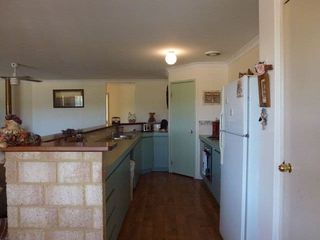 182 Ashmere Drive, BULLSBROOK WA 6084, Bullsbrook - Thumbnail 6
