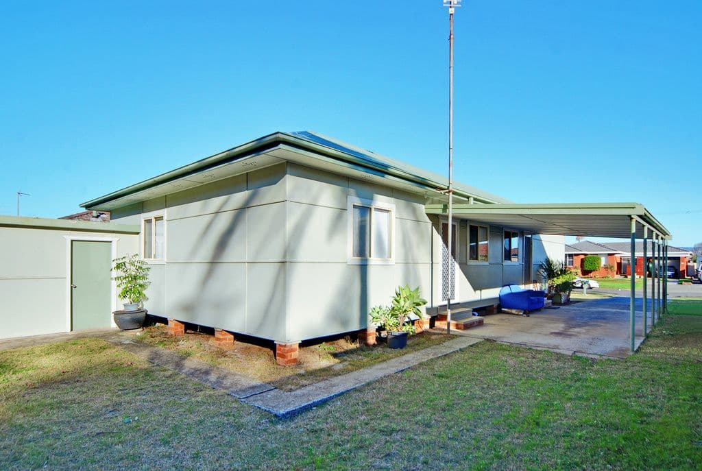 31 Ocean Street, WINDANG NSW 2528, Windang - Thumbnail 2