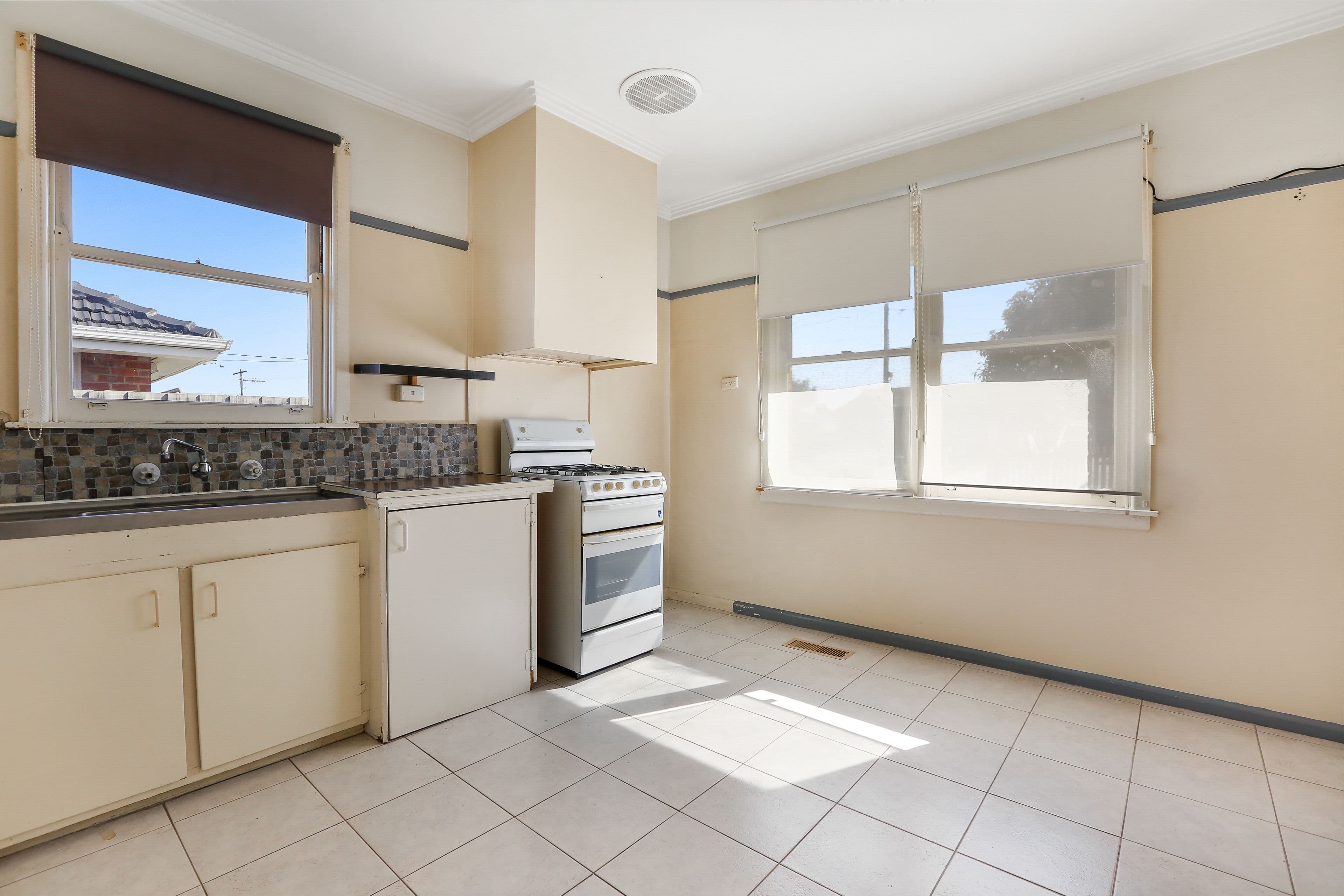 48 Glen Street, Glenroy VIC 3046, Glenroy - Thumbnail 3
