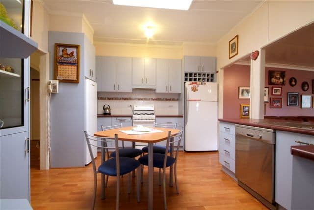 3 Rob Street, NEWTOWN QLD 4350, Newtown - Thumbnail 4