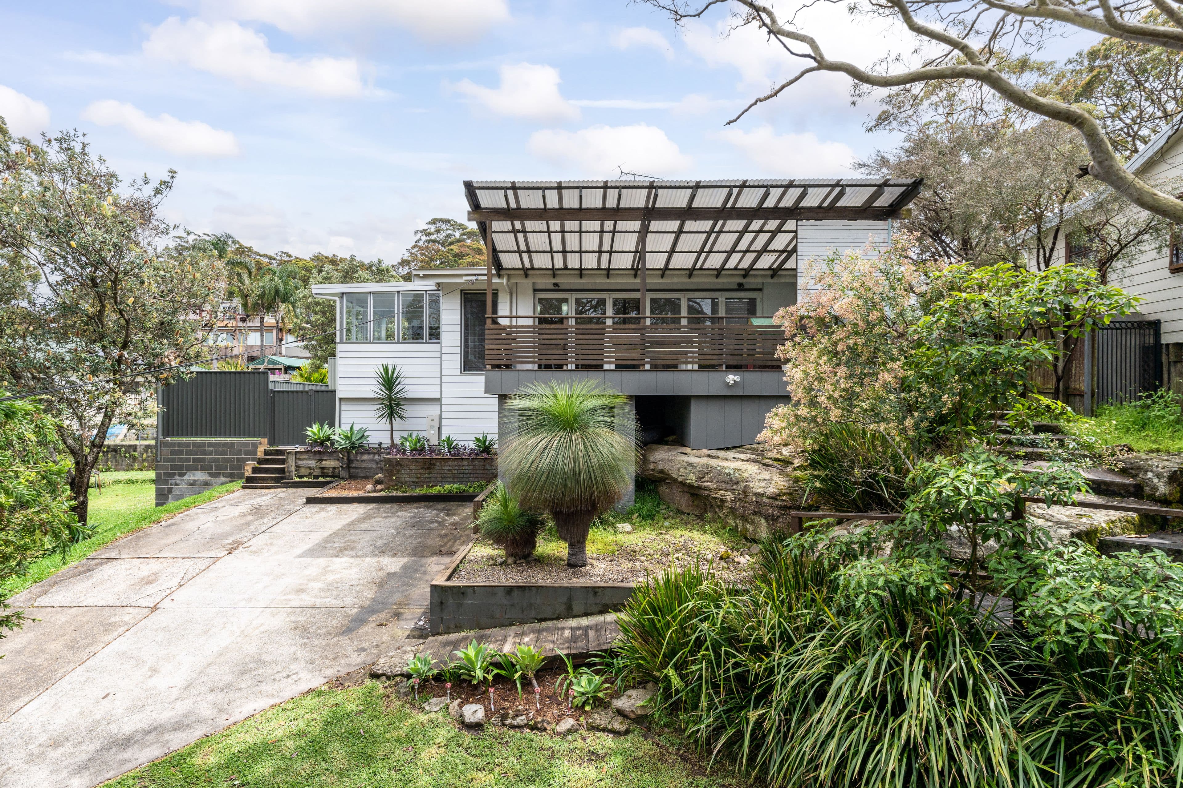 18 Hume Drive, Helensburgh NSW 2508, Helensburgh - Thumbnail 2