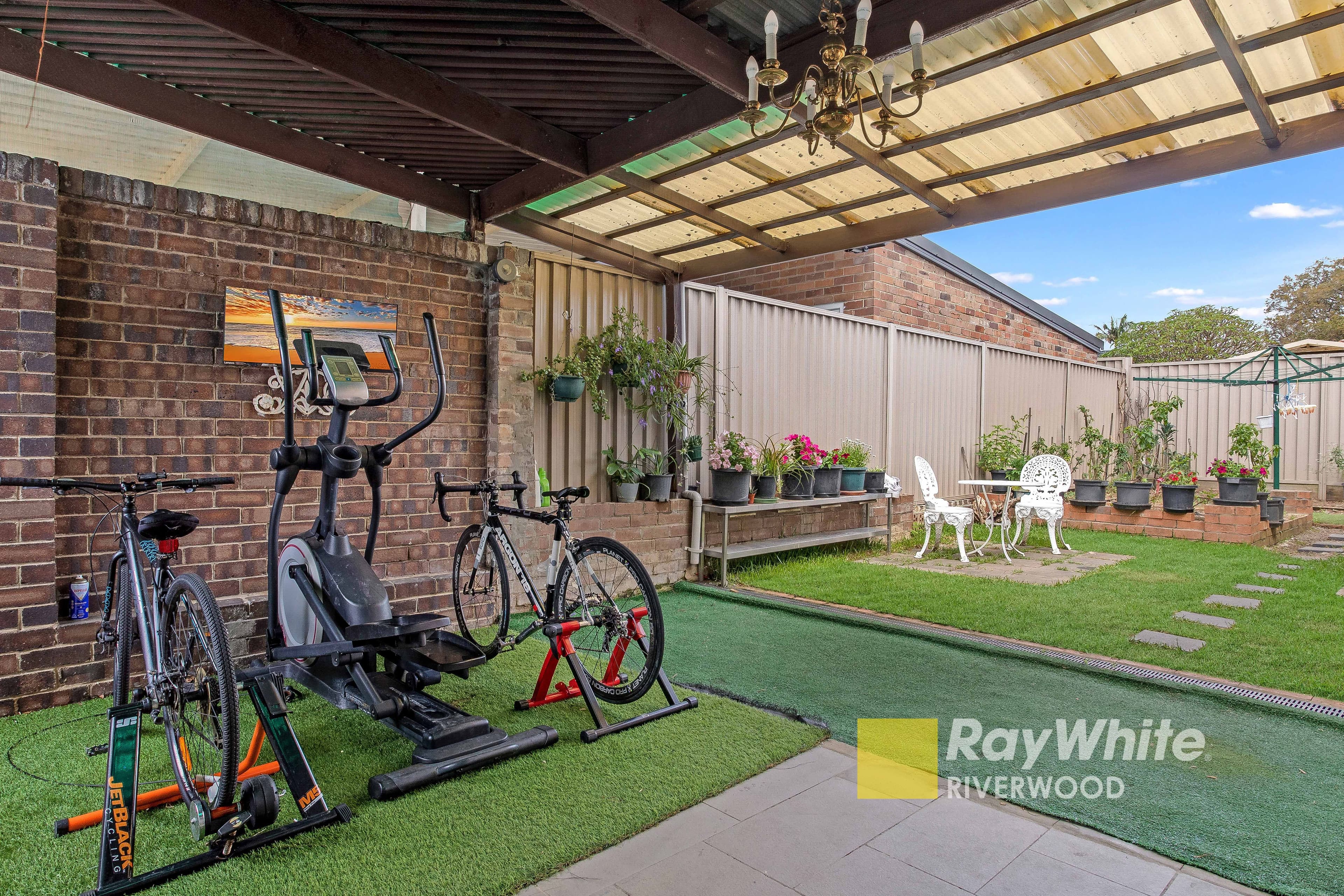 71 Hannans Road, Riverwood NSW 2210, Riverwood - Thumbnail 2