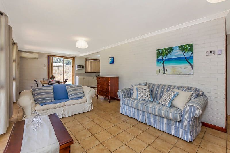 28 Salcombe Way, Warnbro WA 6169, Warnbro - Thumbnail 6