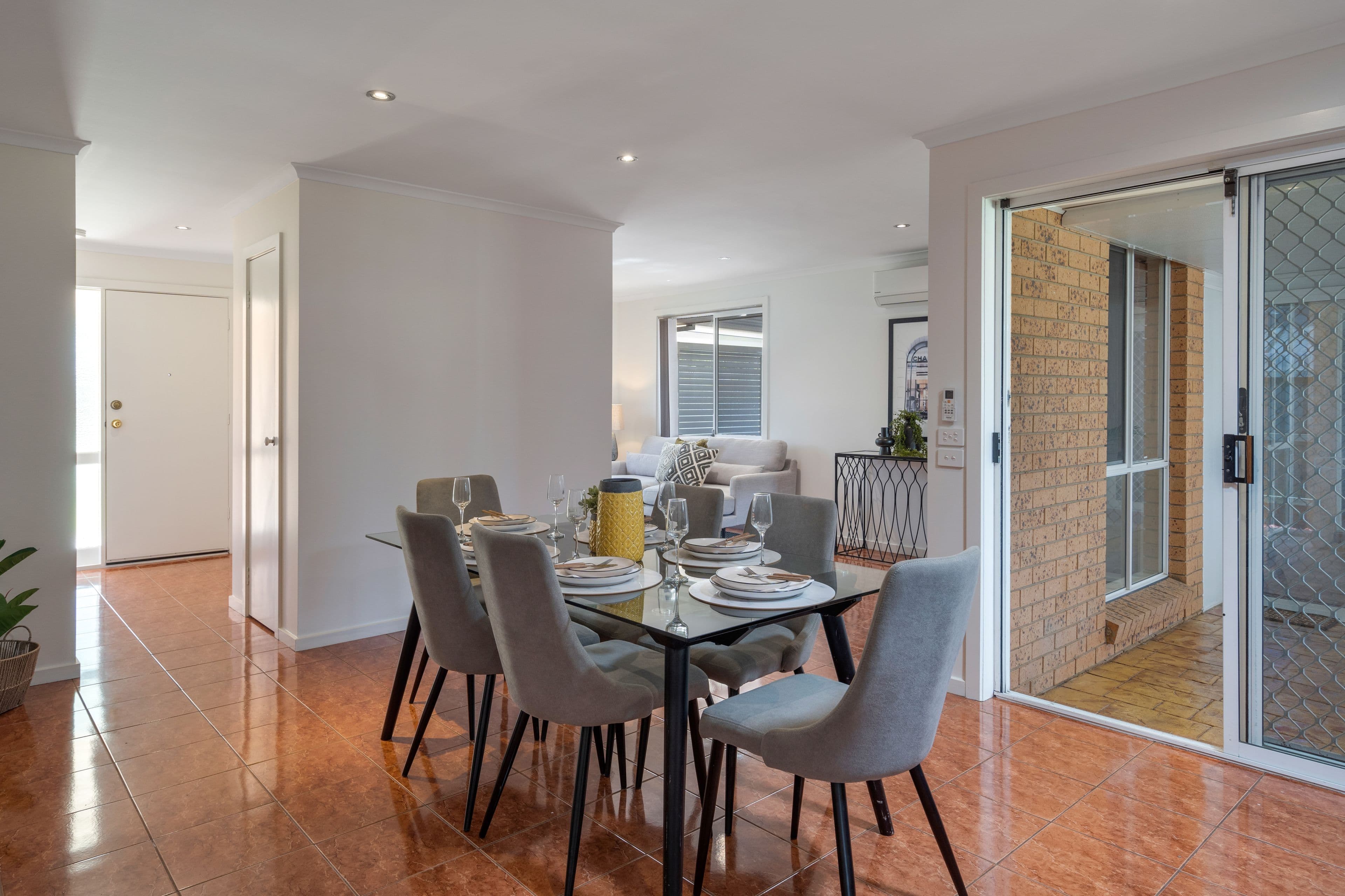 3 Bembridge Mews, Craigieburn VIC 3064, Craigieburn - Thumbnail 3