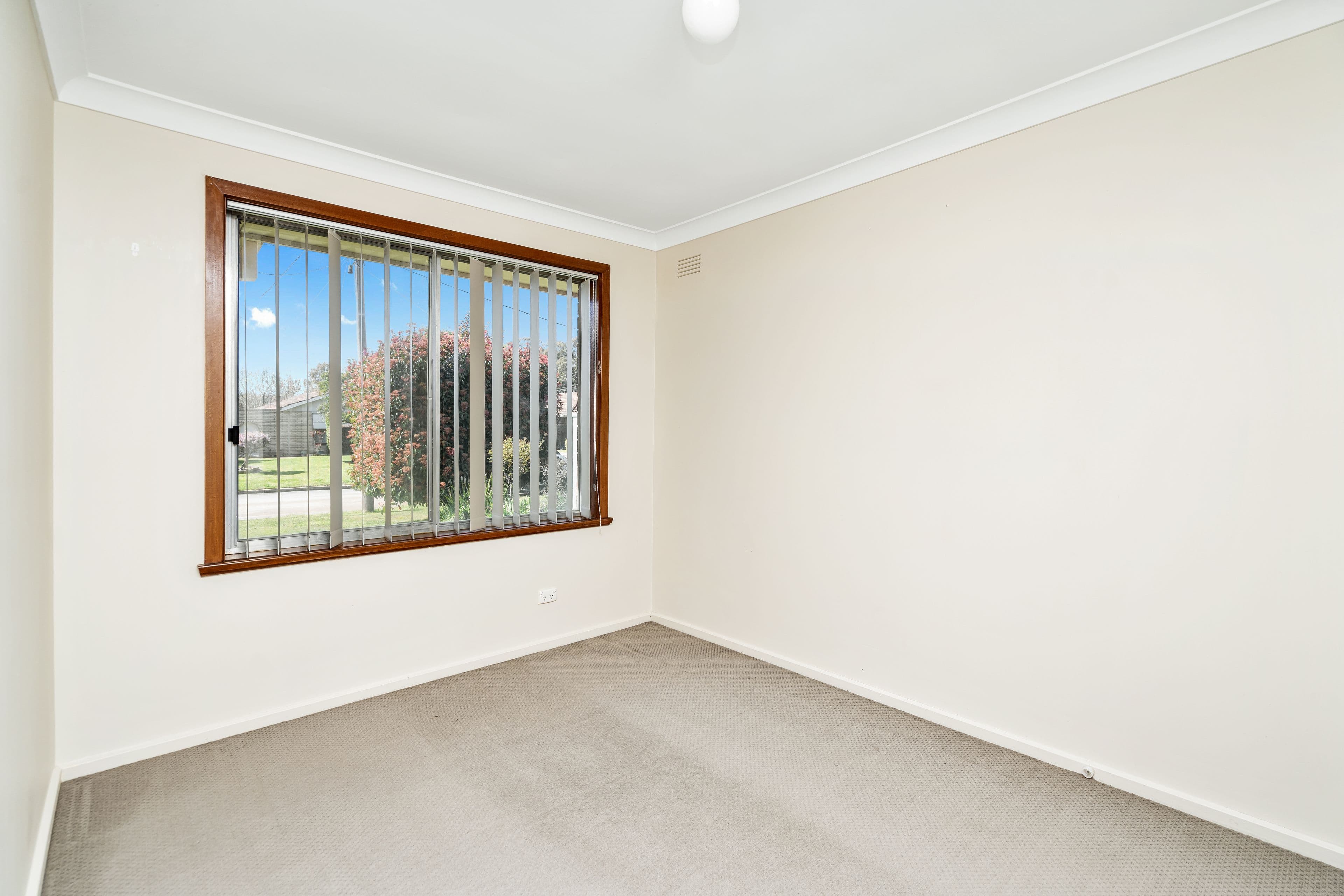 2 Huron Crescent, Lake Albert NSW 2650, Lake Albert - Thumbnail 7