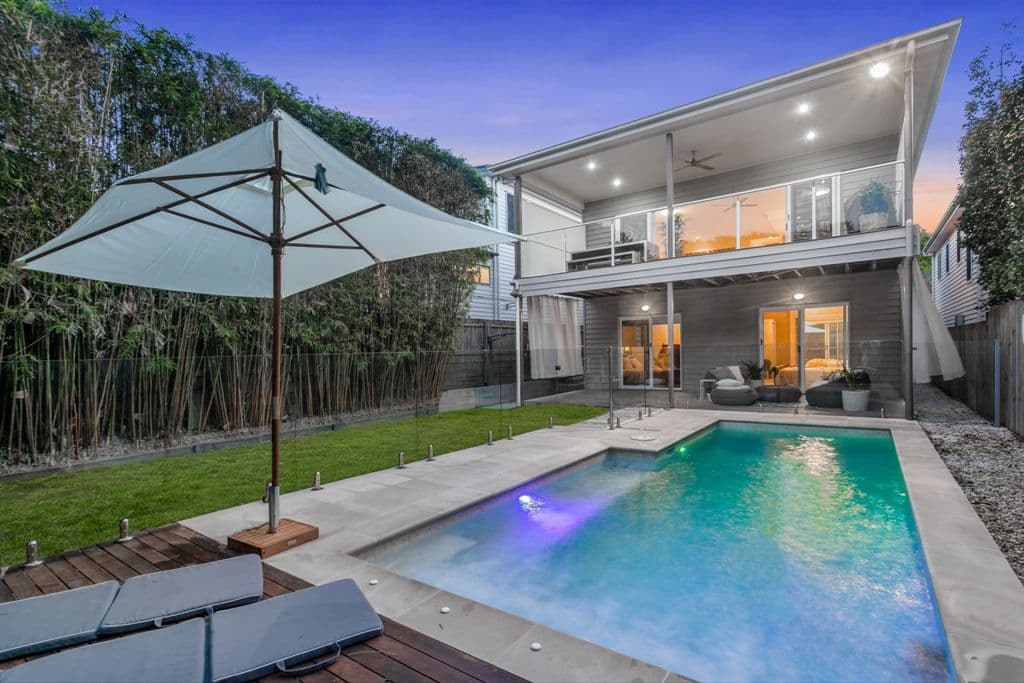 8 Bank Street, Windsor QLD 4030, Windsor - Image 1