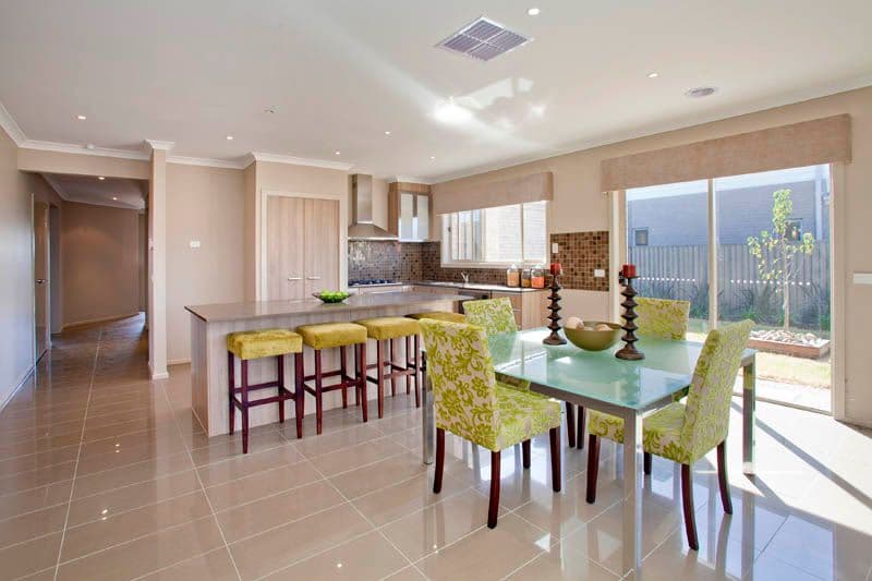112 Eastlakes Boulevard, LARA VIC 3212, Lara - Thumbnail 2