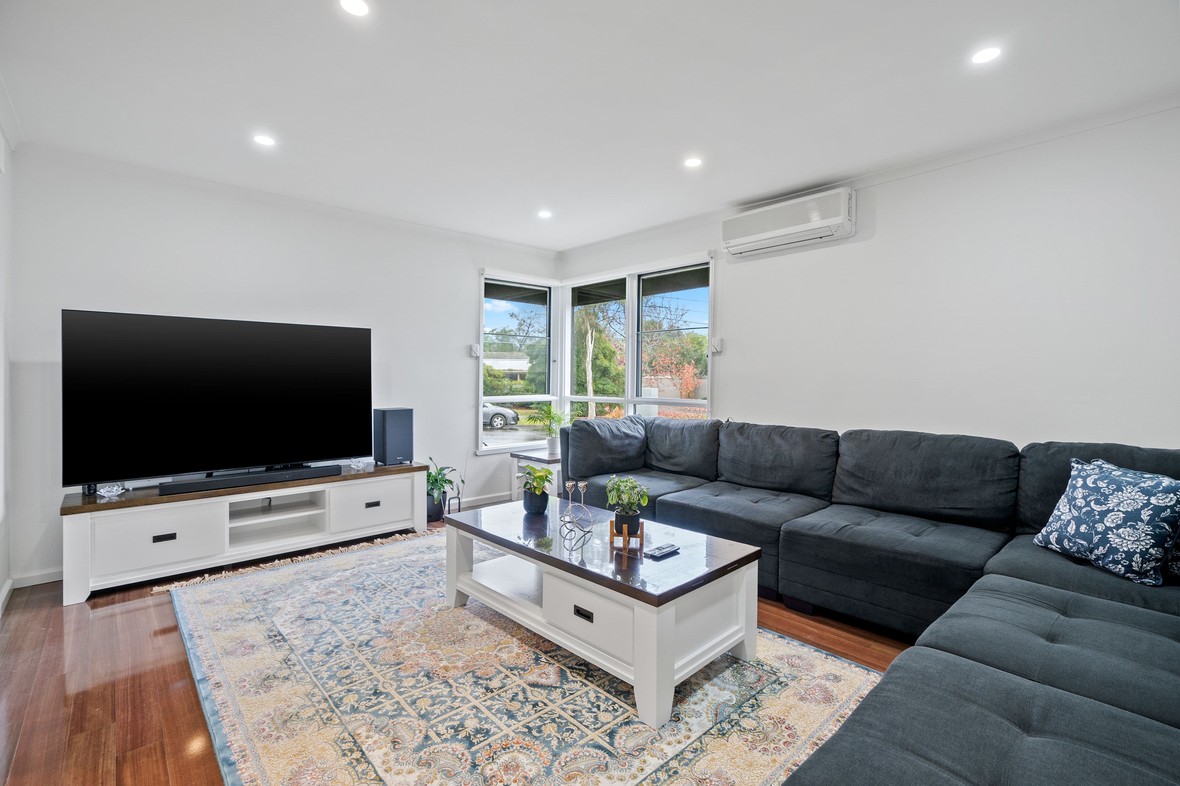 26 Lightwood Drive, Ferntree Gully VIC 3156, Ferntree Gully - Thumbnail 2